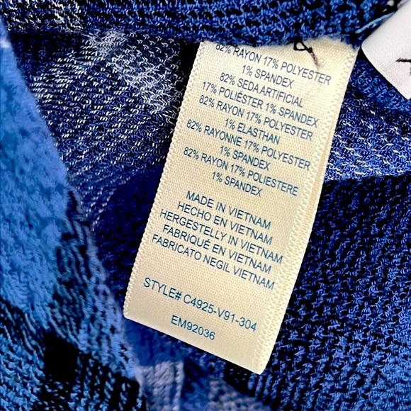 Comfy Stylish Blouse - Picture 4 of 4